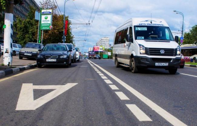 парковка на выделенной полосе